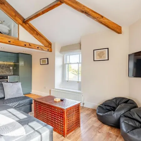 Penthouse - Kingbed - Tv - Wifi Apartman